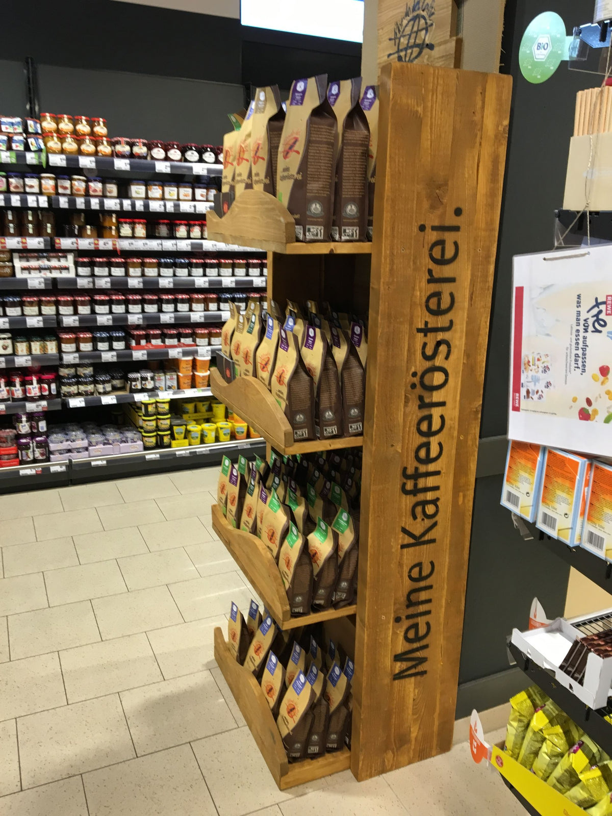 Rayon de vente Mondo del Caffè / Epicerie fine, Commerce de détail